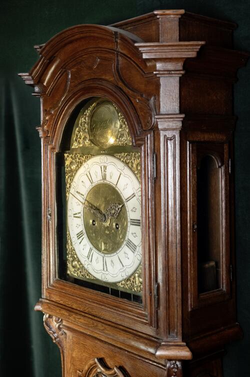 16 Staande Belgische klok ZIJKANT BOVENKANT