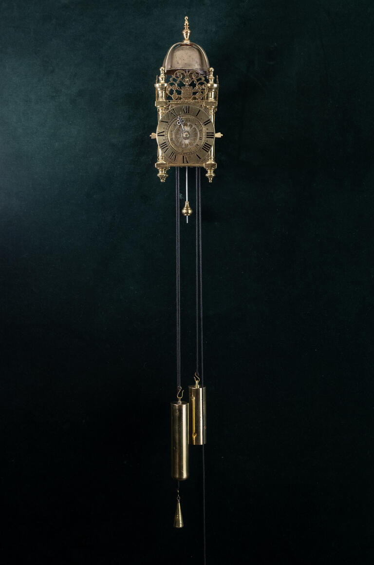 Franse lantaarnklokje gesigneerd  A Cognet a Paris ca 1690